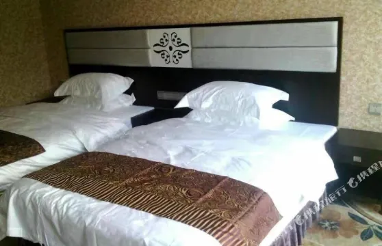 螺髻山鑫源酒店