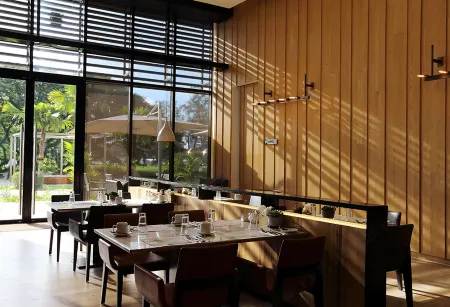 Midori Clark Hotel and Casino