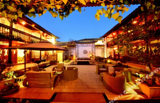 沙溪古鎮重遇庭院客棧