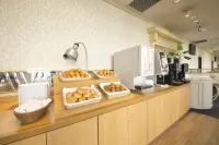 Okayama Washington Hotel Plaza - sarapan