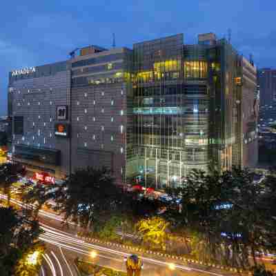 Aryaduta Medan Hotel Exterior