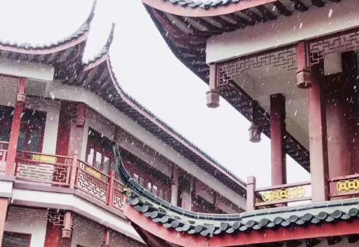 99 Preferred Hotel (Shanghai Zhujing Bus Station)