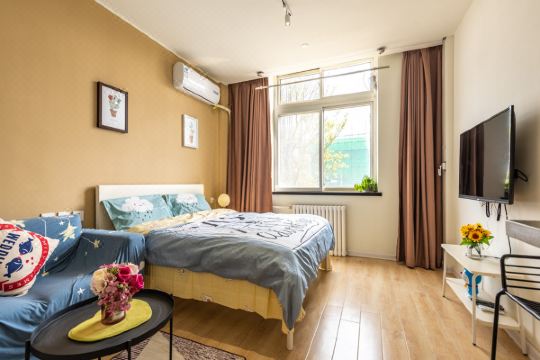 寓见阳光公寓(北京798艺术区北门店)