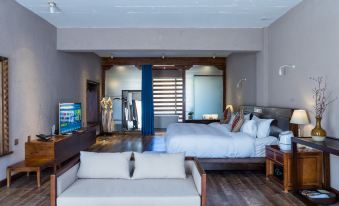 Fanjing Cailianju Tibetan-style Hotel