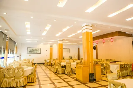 Baizhao Mountain Hotel