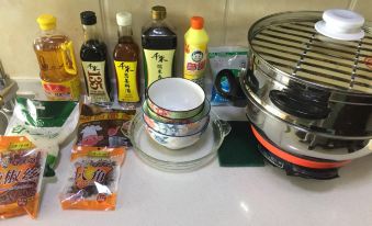 Tuyuan Holiday Apartment (Weihai Railway Station Hanlefang West Street)