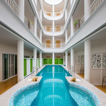 Hi Chiangrai Hotel Отели рядом с достопримечательностью «Ночной рынок Сентр Пойнт»