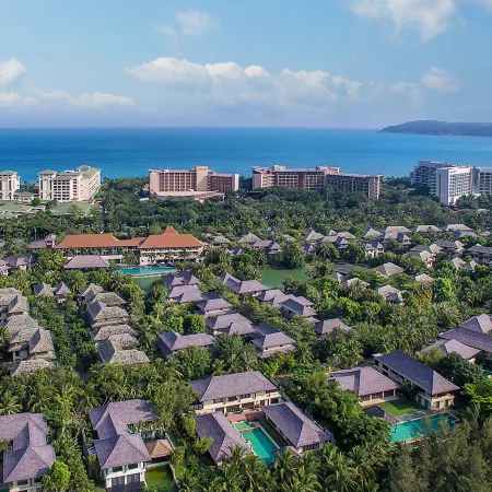 Yalong Bay Villas & Spa