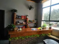 Zixing Lakeside Homestay Farm Stay