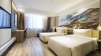 Atour Hotel (Houma Xintian Square)