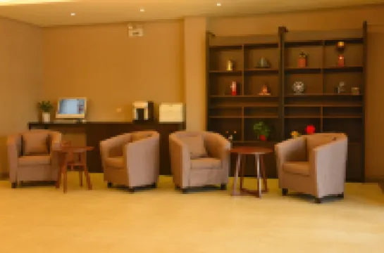 Homeinn Hotel (Tancheng Tandong Road Commercial Plaza)