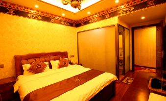 Q+ Balang Mountain Holiday Hotel