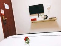 广州现代公寓 - 温馨大床房