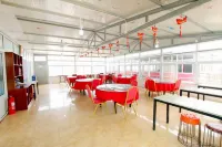 DongDaiHe Zhimaowan Caiyunhong Farm Stay