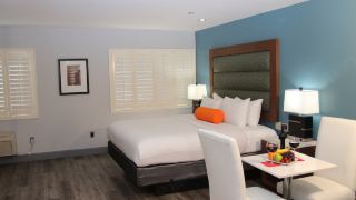 blvd-hotel-and-studios-walking-distance-to-universal-studios-hollywood