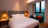 Holiday Inn Express LUANCHUAN by IHG