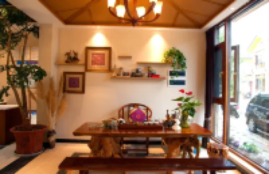 Lizi Yuanjing Inn