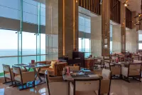 Hilton Yantai - breakfast