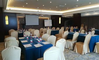 Vienna International Hotel (Fuzhou Taijiang Wanda Gaohu Longfu) - Housity