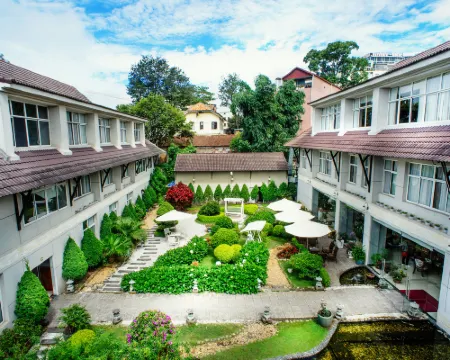 Muong Thanh Holiday Da Lat Hotel โรงแรมในด่าหลัต