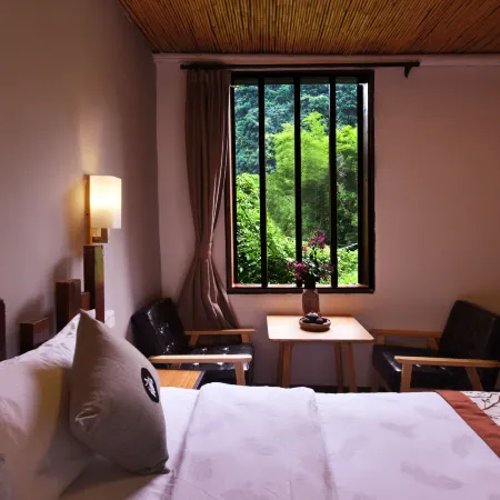 Hezhou Shuimo Inn