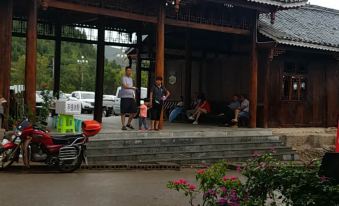 Kaili Old Friends Restaurant (Xiasi Ancient Town Branch)