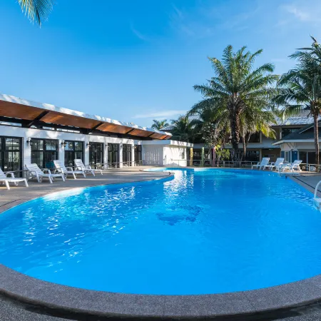 Chaolao Tosang Beach Hotel
