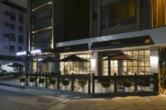 โรงแรมอมัวร์ ไท่ชุง โรงแรมใน