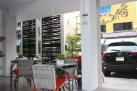 Islanda Hotel Patong - 3 stjerner