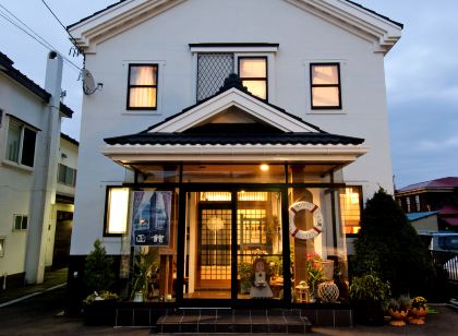 喬庫瑞旅館