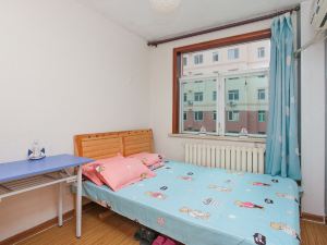 Qingdao Little Times Youth Hostel  May4th Square Store