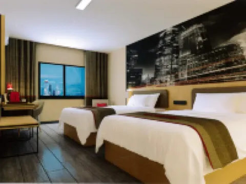 Youjia fashion boutique hotel Hotel di Xinjiang