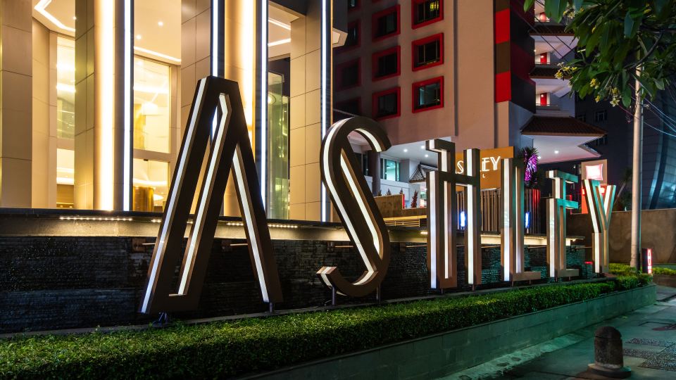 Ashley Wahid Hasyim Jakarta