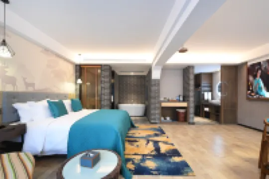 Mehood Hotel (Xi'an Lintong Terracotta Army Hua Qing Palace) Hotels near Hongmen Banquet Ruins