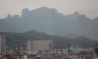 Jinyuanshan Meisu Hotel (Zhangjiajie Tianmenshan National Forest Park)