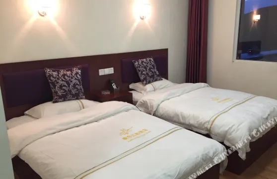 理塘眷戀之都酒店