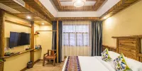 Coiling Dragon Villa - Queen Room