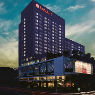 Ramada Plaza by Wyndham Suwon Hotels near Suwon Stadium