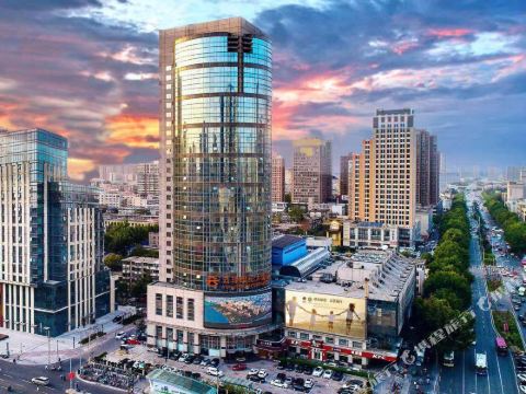 Yunzhen Century Hotel