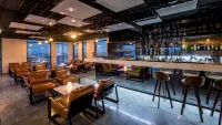 HAIAN Beach Hotel & Spa - Bars