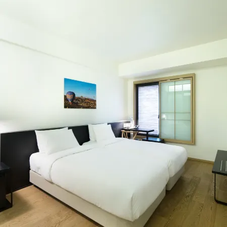 SOTETSU HOTELS THE SPLAISIR SEOUL MYEONG-DONG Отели рядом с достопримечательностью «Главный магазин Shinsegae»
