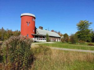 Auberge Jeunesse Magog-Orford (Hostel)