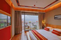 Shangri-La 5th Asterly Stone Tiankui Hotel (Dukezong Ancient City Shop) - 4-Star