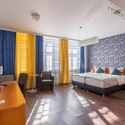 Hotel Bayrischer Hof Hotels near Network Aging Research