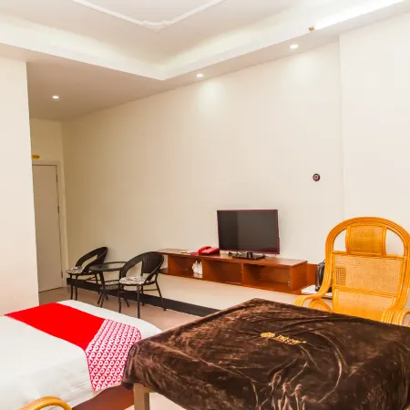 Ding an Yan Whale Hotel