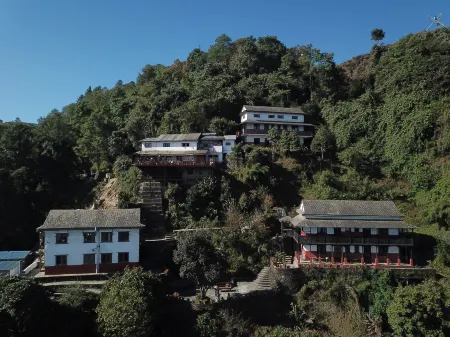 Everest Manla Resort Отели в г. Mahamanjushree Nagarkot