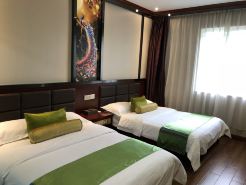 Xueping Business Hotel