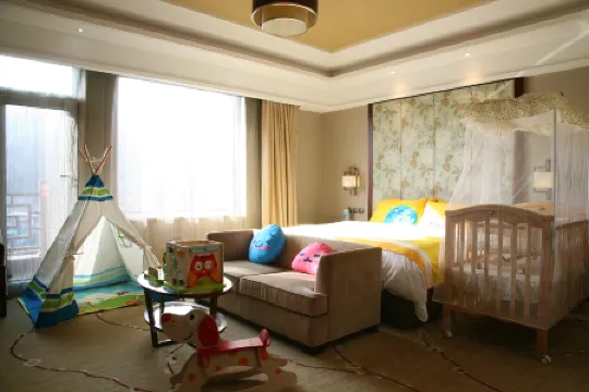 Dongquan Hot Spring Holiday Hotel