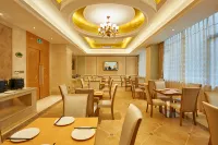 Vienna Hotel (Zhaoqing Sihui Center Yubo City) - breakfast