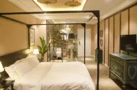 Dream New Thinking Theme Hotel